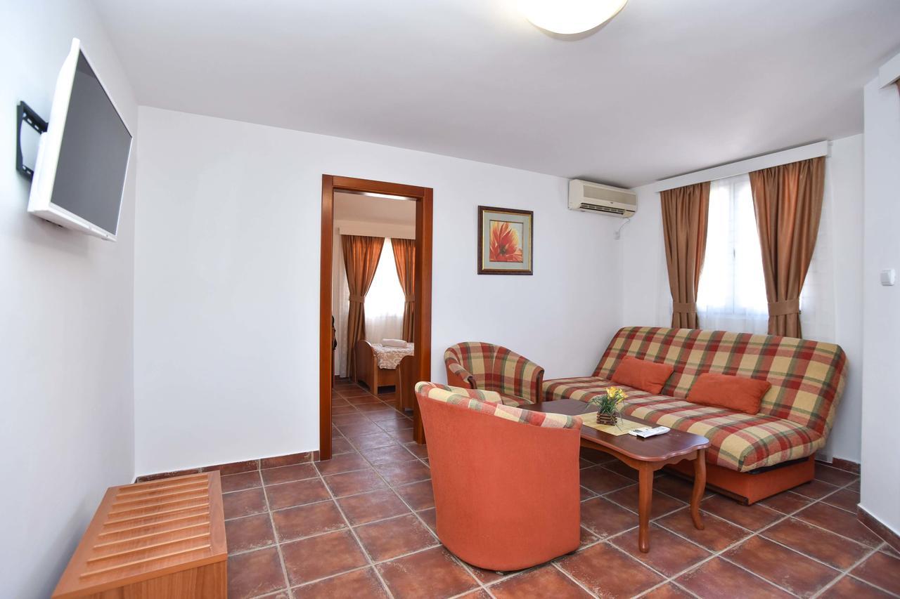 Apartment Ana Budva Zewnętrze zdjęcie