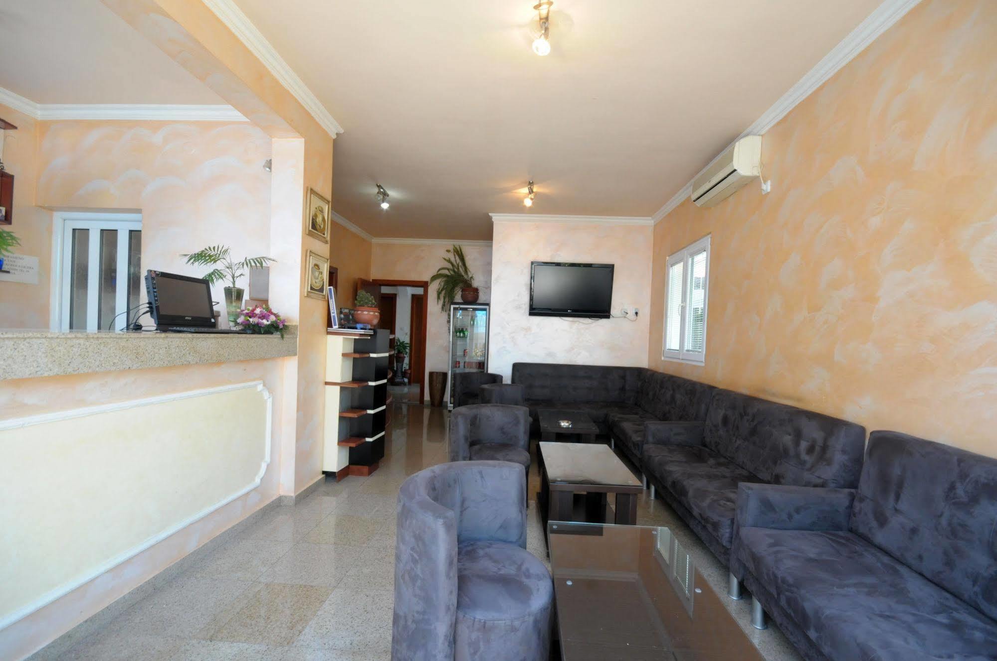 Apartment Ana Budva Zewnętrze zdjęcie