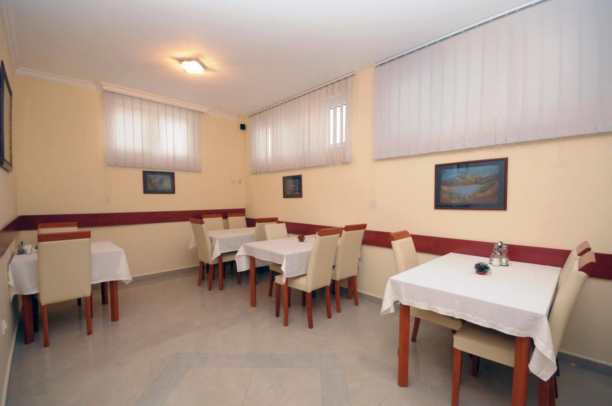 Apartment Ana Budva Zewnętrze zdjęcie