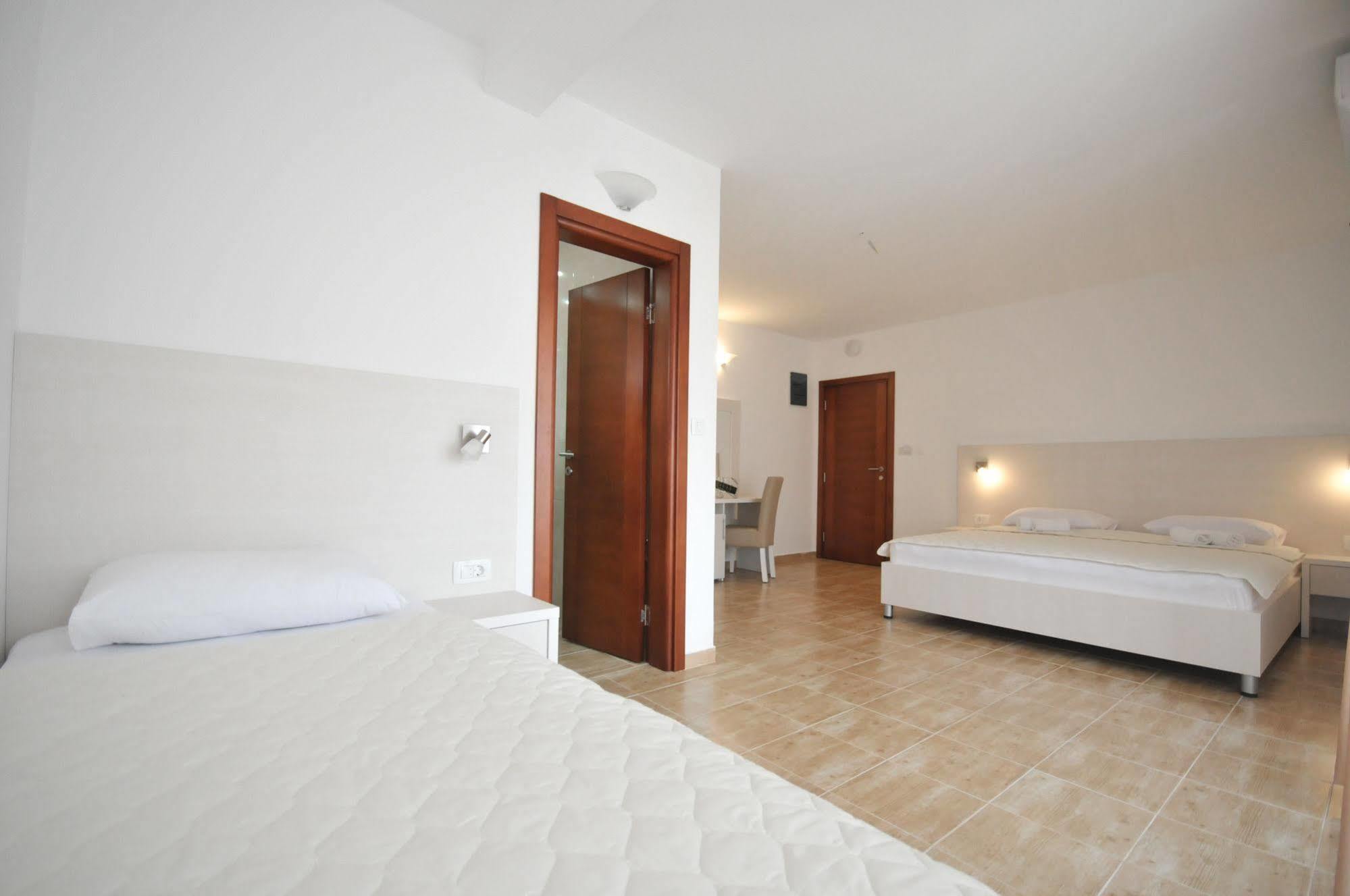 Apartment Ana Budva Zewnętrze zdjęcie