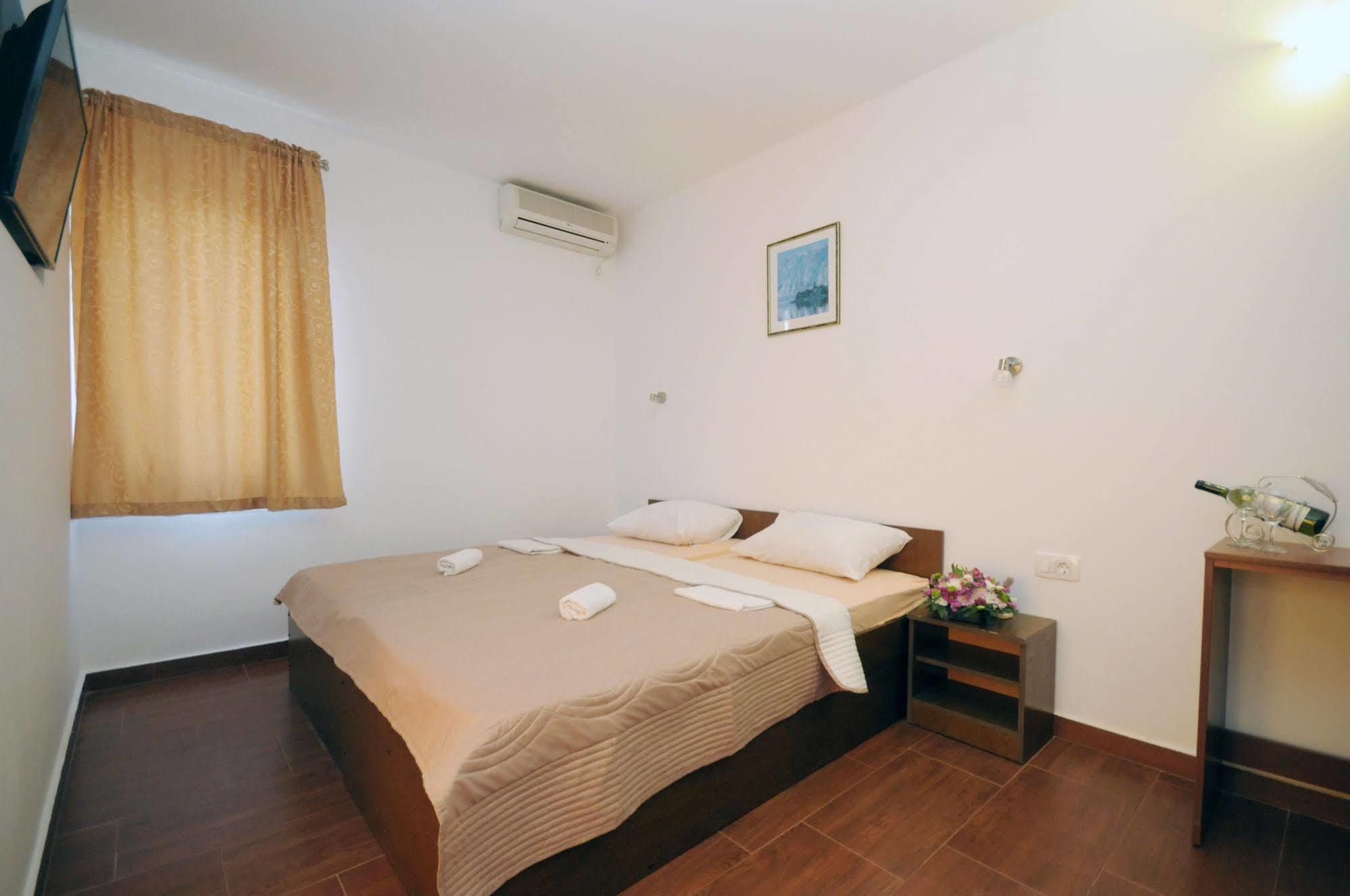 Apartment Ana Budva Zewnętrze zdjęcie